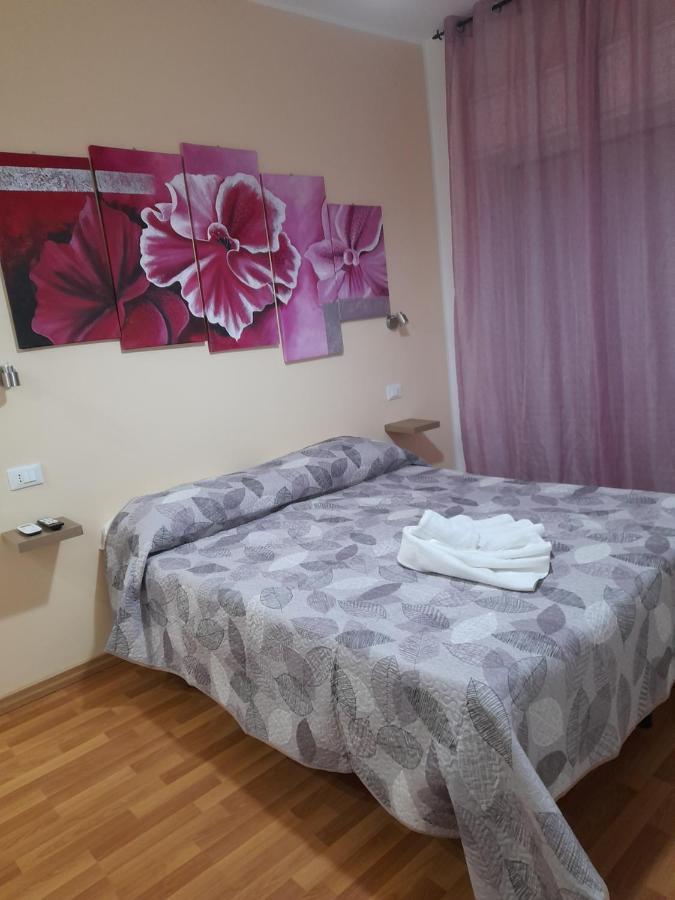 Milazzo: La Porta Delle Eolie Bed & Breakfast エクステリア 写真